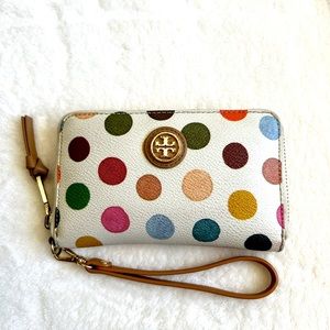 TORY BURCH Kerrington Multi Dot Wristlet Wallet, Multicolor